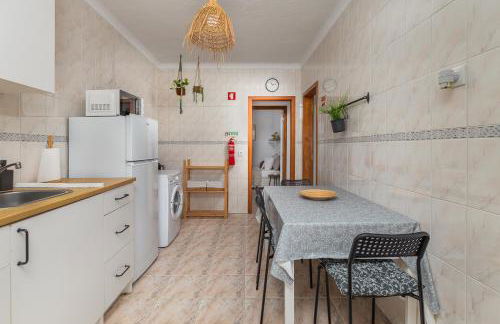 Sesimbra Cozy House BBQ & Terrace - MADA HOUSE's - Foto 15