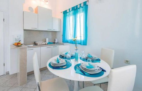 Family home with hydromassage pool & fun activities - Foto 43