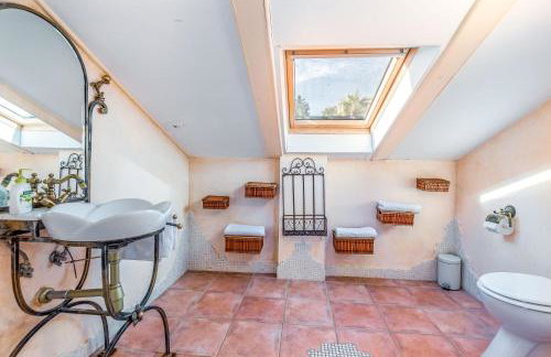 Il Palazzo - Photo 25