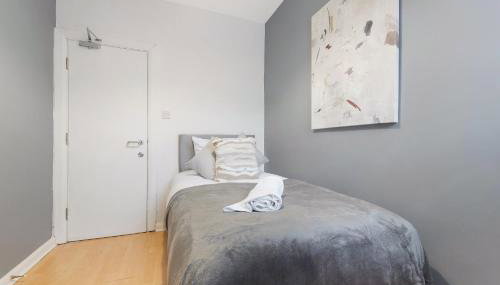 New! 4BR in Mitchell Street - Foto 4