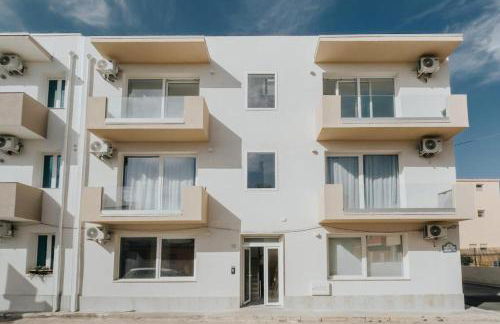 The Sun 365 - Sea View Apartment - Foto 21