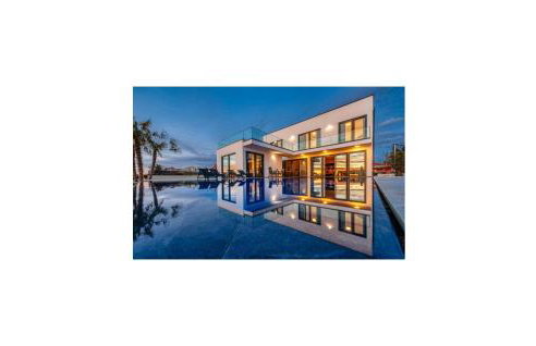 Lovely Home In Smokovic - Photo 1