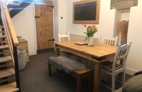 Primrose Cottage - Tideswell, Peak District - Foto 23