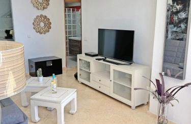 Panorámica al Mar con Piscina, Teletrabajo y Relax - Photo 5