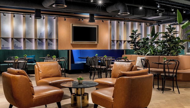 Corendon Apartments Amsterdam Schiphol Airport Hotel - Foto 2, Sitzecke in der Lobby