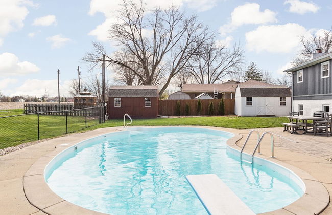 Hometown Hideaway - 4BR 2 5BA Pool Game Room - Foto 60