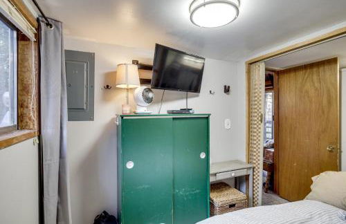 Hike, Fish and Ski! Waterfront Tygh Valley Cabin - Foto 15