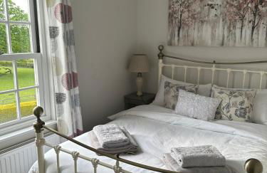 Garden cottage at The Glebe - Photo 4