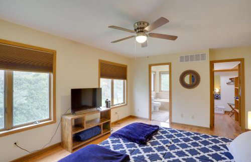 Coloma Escape with Fire Pit Less Than 1 Mi to Lake! - Photo 15