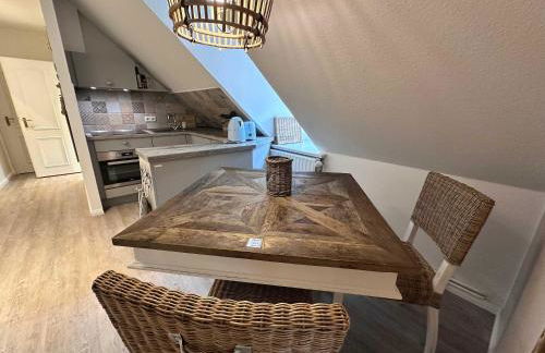 Sky & Sand Homes Strandläufer I Stilvolle Wohnung unter Reet in SPO mit Parkgarten - Photo 29