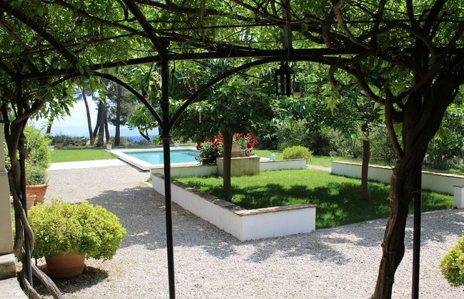 Holiday Home in Tourtour With Private Pool - Foto 40