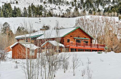 Charming Bedford Cabin with Private Hot Tub! - Photo 37