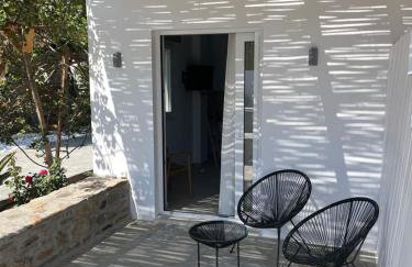 Ninemia Naxos Suites - Photo 23