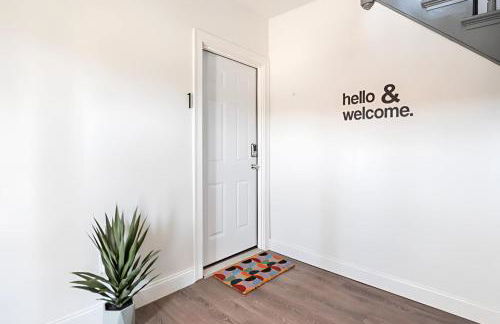 Jennifer's Chic Modern 1st Floor Apt Private Patio - Foto 29