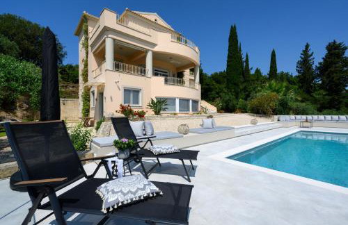 Aeras Luxury Villa - Foto 3