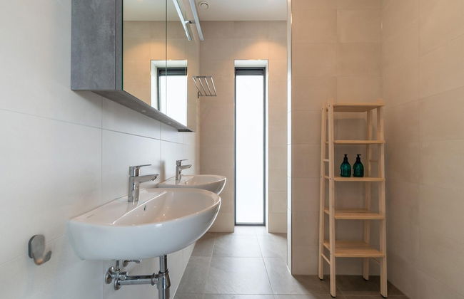 16p Spacious Villa on the Water in Zeewolde - Foto 17