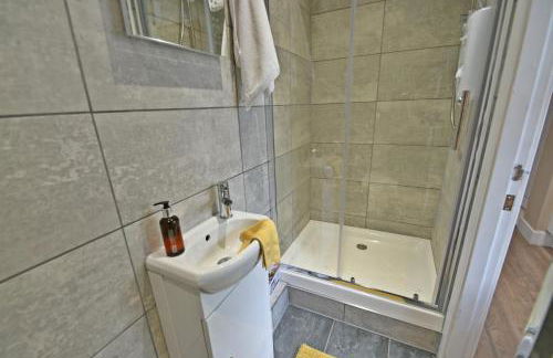 Montrose Heights - 4Bed - 4Bath - Central Burnley - Foto 17