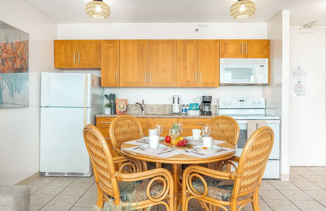 High Floor Ocean View Condo (King Bed and Parking) - Foto 67