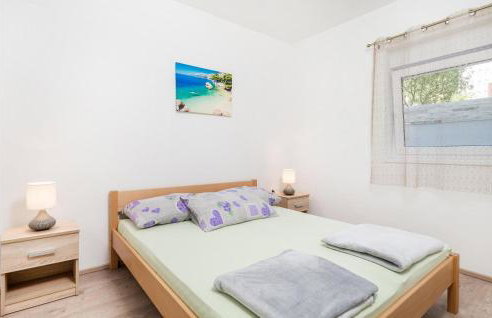 6 Bedroom Stunning Home In Lukovo - Foto 28