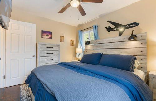 Akron 2 Bed 1 Bath Flight Themed Oasis Dog Friendly - Foto 3