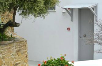 Celini Suites Hotel - Photo 20