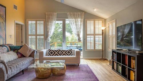 East ATX 3BR 2BA, Patio and Fire Pit Mins to Downtown by Austin Vacay - Foto 2