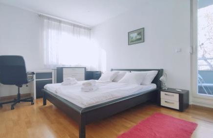 Kruge - 3 bedroom apartment & private garage - Photo 22