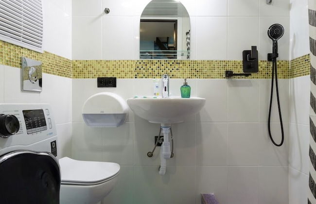 Bussi Suites - Gostinichnaya 10 bld 5 - Photo 14