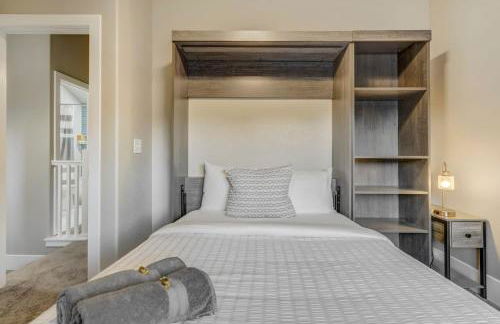 Baby Blue - Hot Tub Easy Access to Top Locations - Foto 38