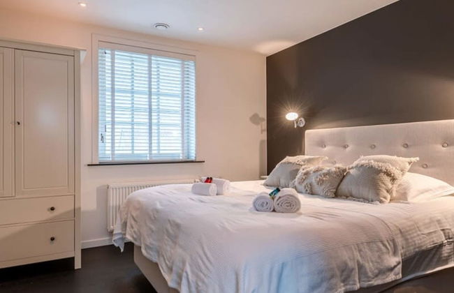 Huswell - Fabulous House for 8 People With Sunny Garden - Foto 21