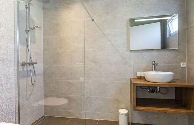 Holiday Home in De Koog Near the Sea - Photo 8