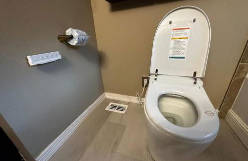 Farmhouse Oasis w Pool Heated Spa Treehouse and Game Room Located Centrally off I-4 - Foto 35