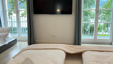 bloom - Traumlage direkt am See in Tegernsee Stadt - Photo 2, towels