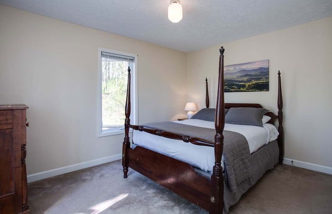 Love Ridge Mountain Lodging - Foto 31