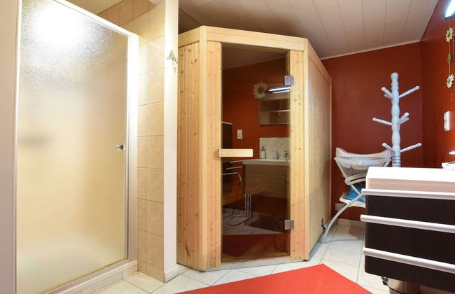 Holiday Home in Ardennes With Sauna - Photo 17