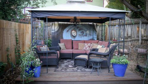 The 8th Street Retreat - Photo 4