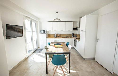 LE COMMODORE Maison avec piscine/parking/wifi/plages 5kms - Foto 3