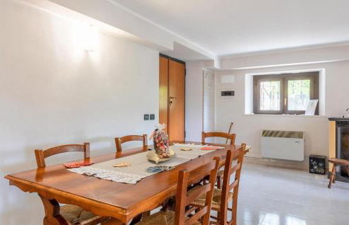 Cozy Apartment In Loc Fontanelle - Foto 24