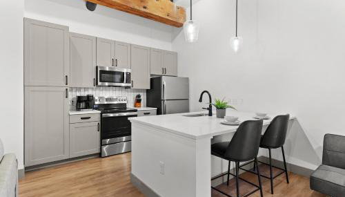 Brick & Bed Riverfront Lofts, G 205 - Foto 2, stove, dishwasher, toaster