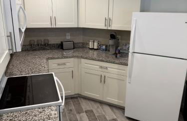 Coastal Retreat by the Bay - Foto 16