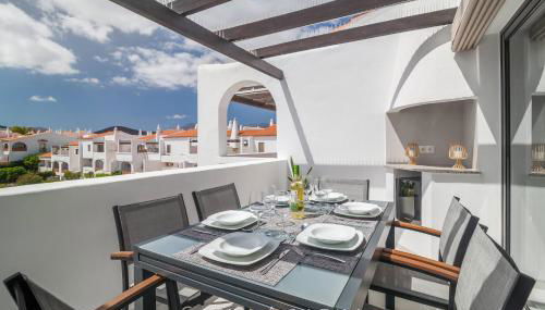 CASA AGATHA - 3 terraces, AC, tv channels, 2 bedrooms & bathrooms, heated pool - Foto 2