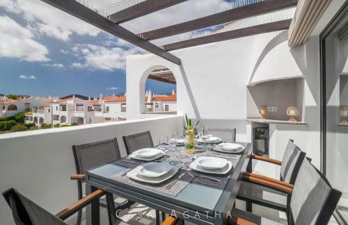 CASA AGATHA - 3 terraces, AC, tv channels, 2 bedrooms & bathrooms, heated pool - Foto 2