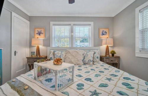 Pierside Retreat Saint Simons Island 3BR Sleeps 8 - Foto 1