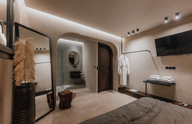 Onym Curated Villas - Photo 121