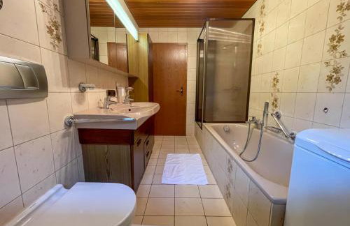 Apartment Sonnenglück im Schwarzwald with Panoramaview, Terrace, 3 Bedrooms - Foto 16
