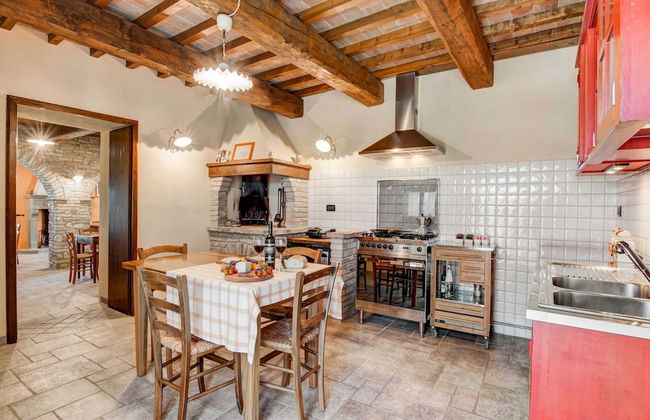 Holiday Home in Urbania With Hill Views - Foto 10