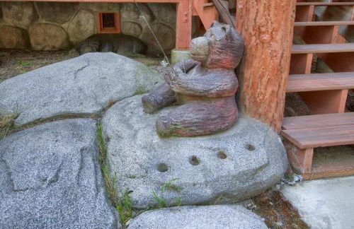 Rivercrest Lodge with Hot Tub-Pool Table-Firepit - Foto 48