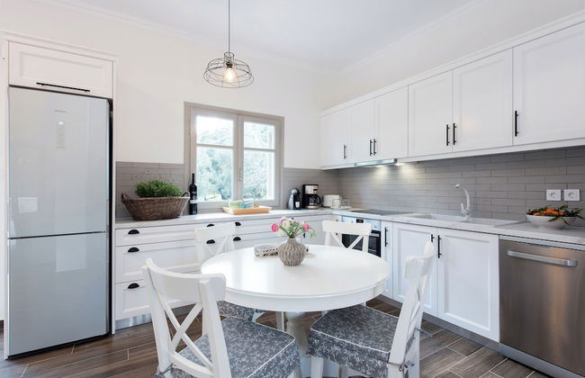 Verde Olive Three-Bedroom Holiday Home by Konnect - Foto 6