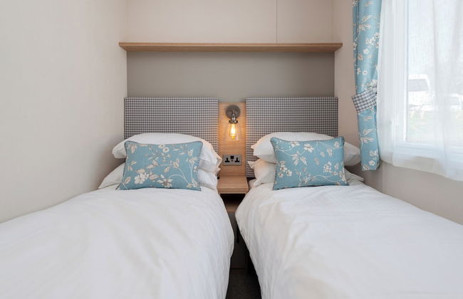 Cofton Holidays - Photo 61