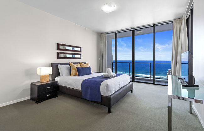 Ultra Broadbeach - Photo 19